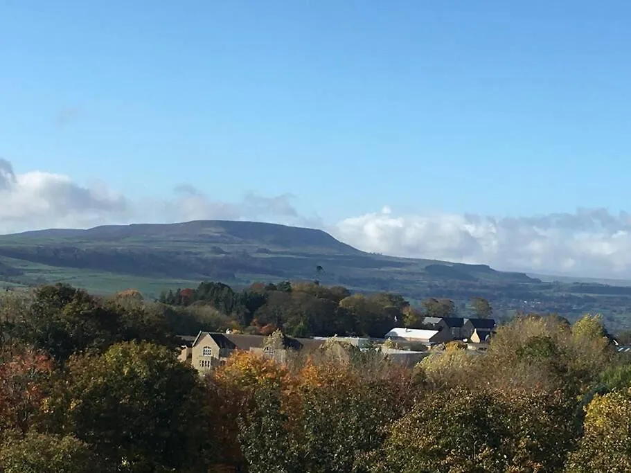The Byre @ Cow Close - Stay, Rest And Play In The Dales. Leyburn